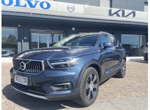 VOLVO XC40 T3  INSCRIPTION  CAMBIO MANUALE